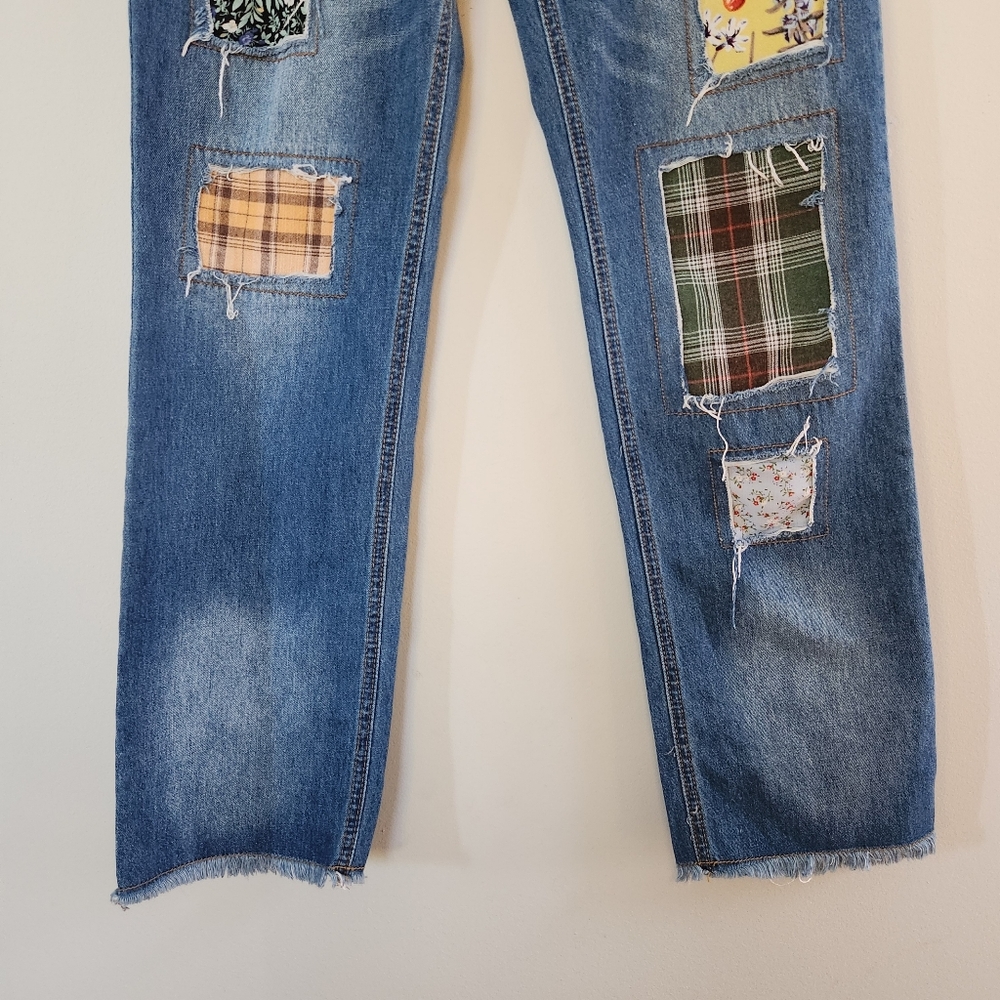 POL Patchwork Raw Hem Blue Jeans - image 3